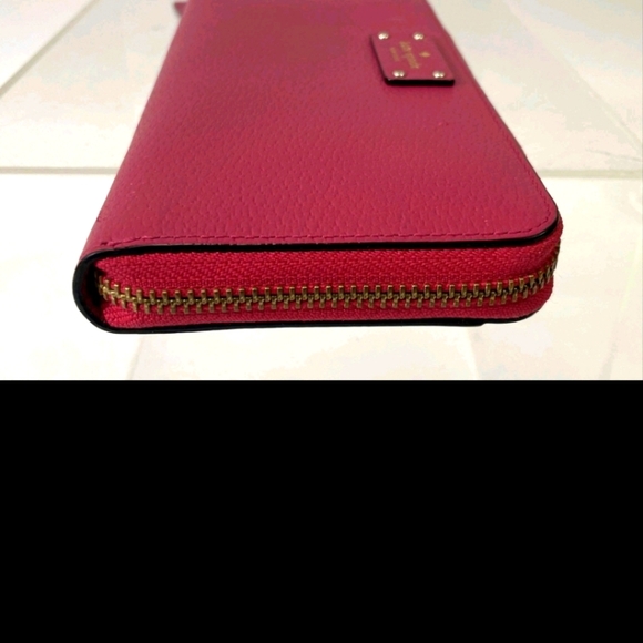 Like New! Kate Spade Wellesley Neda Zip Around Wallet hot pink pillbox red color - Picture 4 of 11